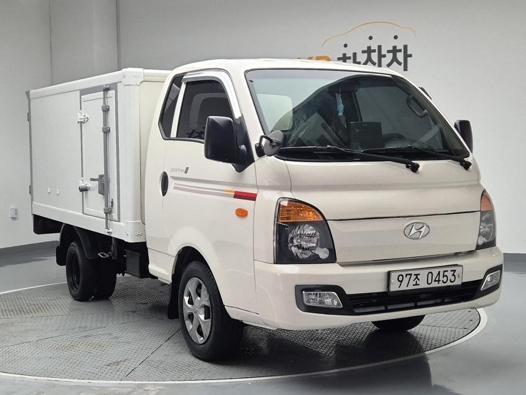 Hyundai Porter II Super Cab Fixed Floor Long Wheelbase Super Cab 5