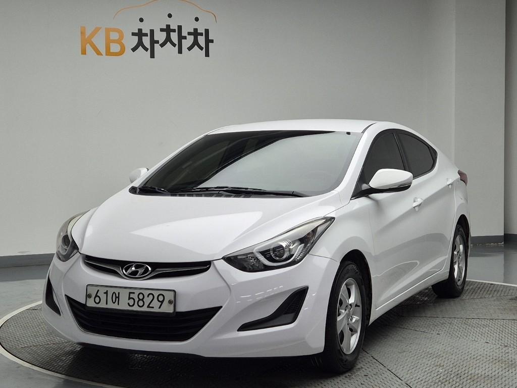 Hyundai Avante MD Style 1.6 GDi 2