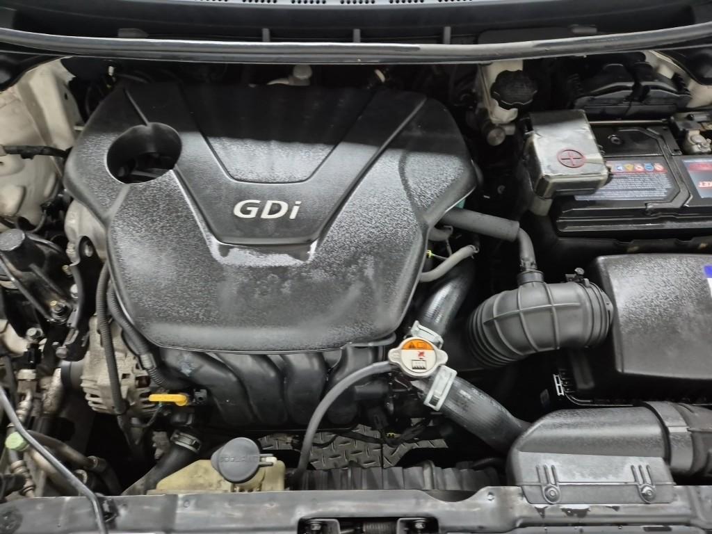 Hyundai Avante MD Style 1.6 GDi 6