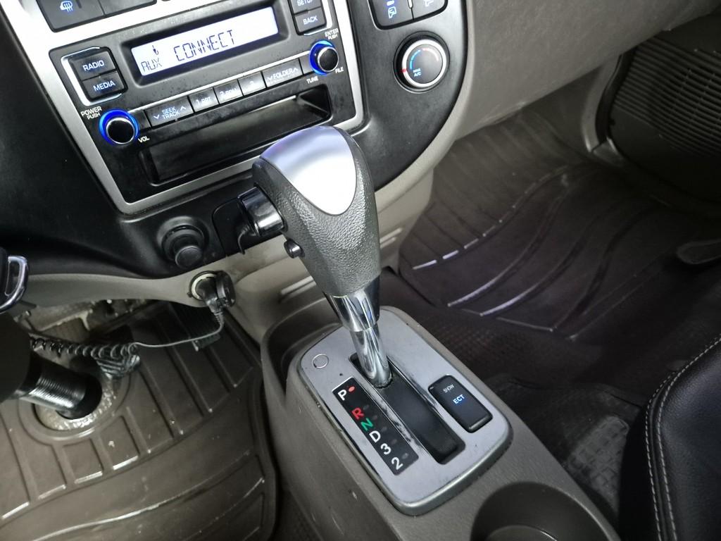 Hyundai Porter II Standard Cab High Fixed Floor Long Wheelbase Standard Cab 8