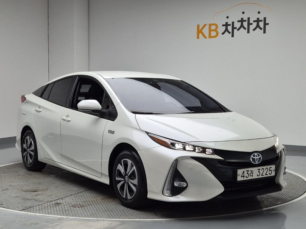 TOYOTA Prius Prime 1.8 Hybrid