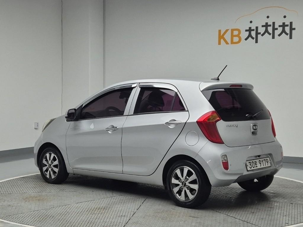 Kia Morning Deluxe Special 1.0 Gasoline 3