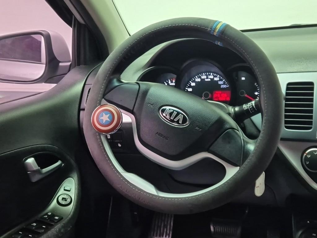 Kia Morning Deluxe Special 1.0 Gasoline 10