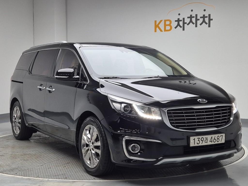 Kia Carnival 2018 photo 4