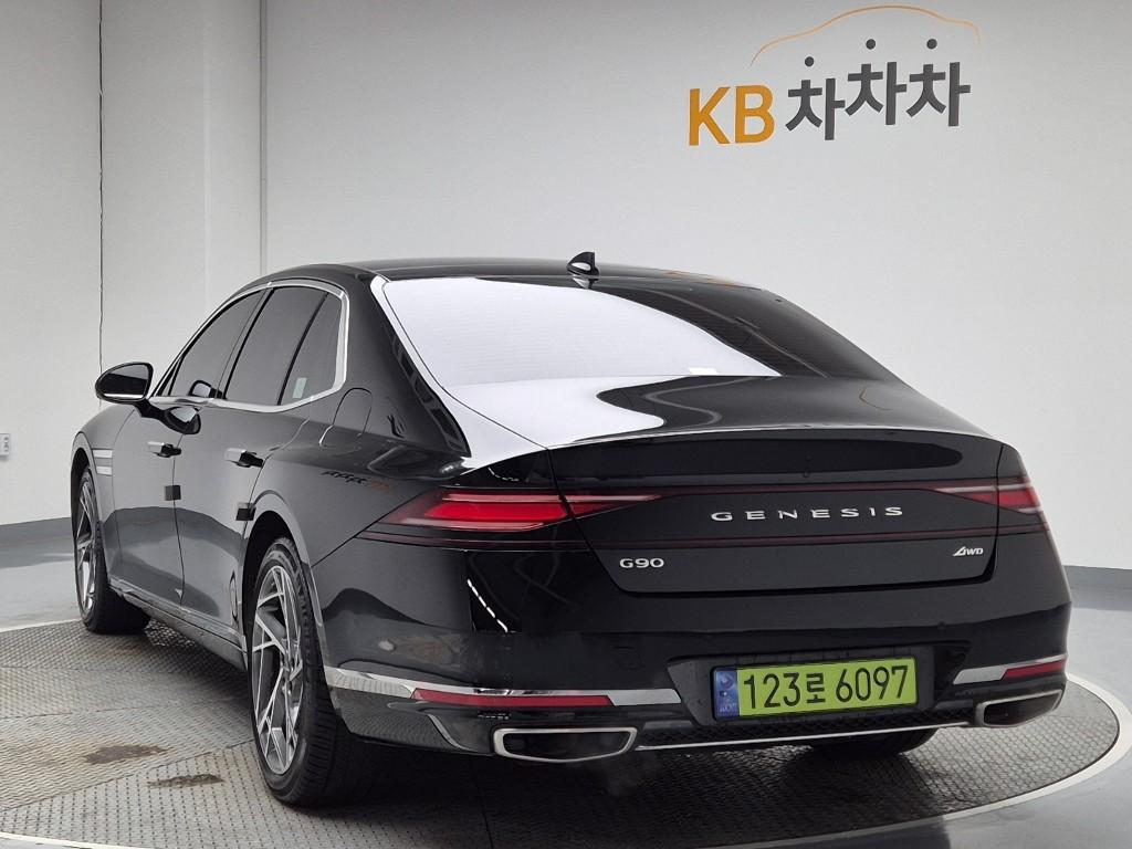 Genesis G90 New Base Type Gasoline 3.5 Turbo AWD 5 Seater — фото 2