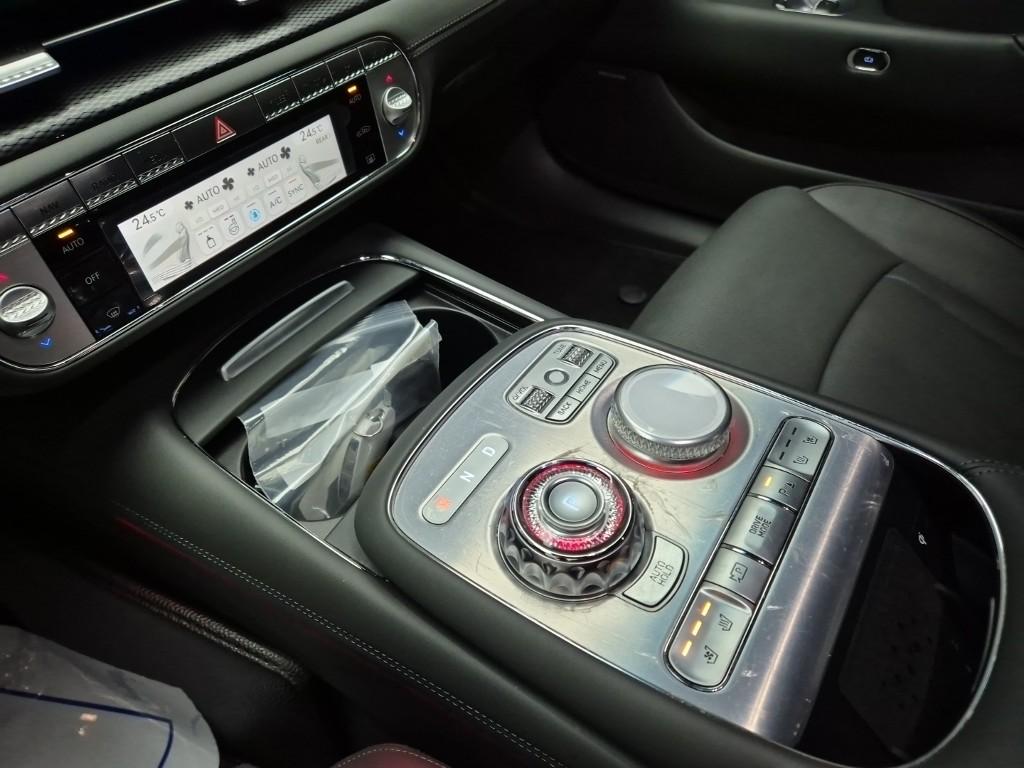 Genesis G90 New Base Type Gasoline 3.5 Turbo AWD 9