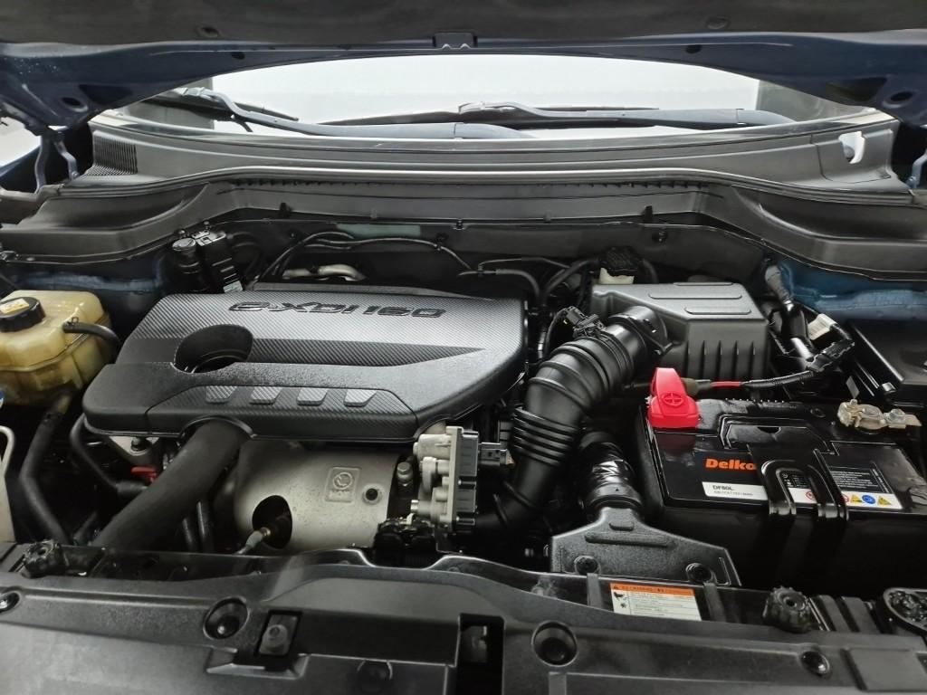 KG Mobility (Ssangyong) Tivoli Air IX 1.6 e-XDi Diesel 2WD 6