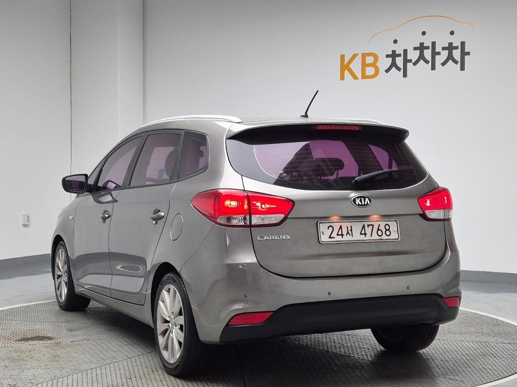 KIA All New Carens 2.0 LPI