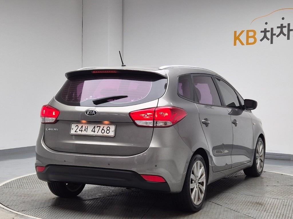 KIA All New Carens 2.0 LPI