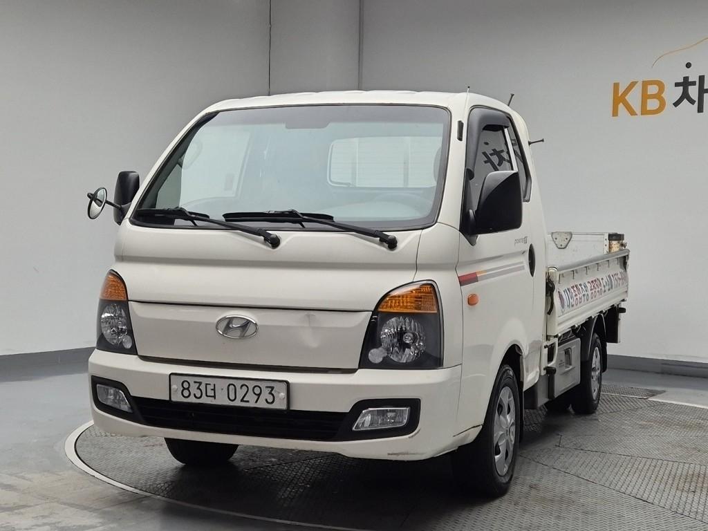 Hyundai Porter II Super Cab Powergate Long Wheelbase Super Cab 2