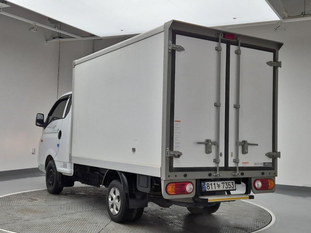 Hyundai Porter II LPG Super Cab LPG Fixed Floor Long Wheelbase Super Cab 3