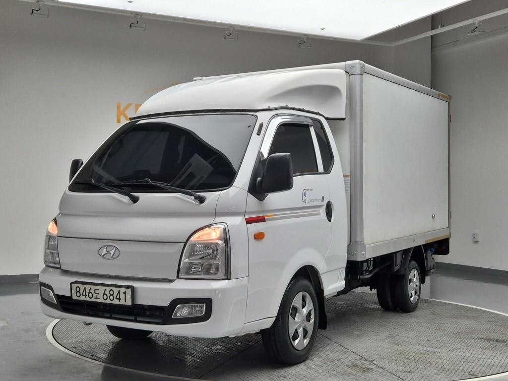 Hyundai Porter II Super Cab Fixed Floor Long Wheelbase Super Cab