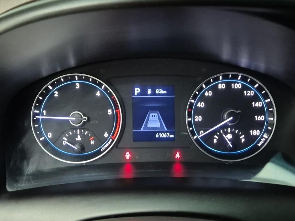 Hyundai Porter II Super Cab Fixed Floor Long Wheelbase Super Cab 6