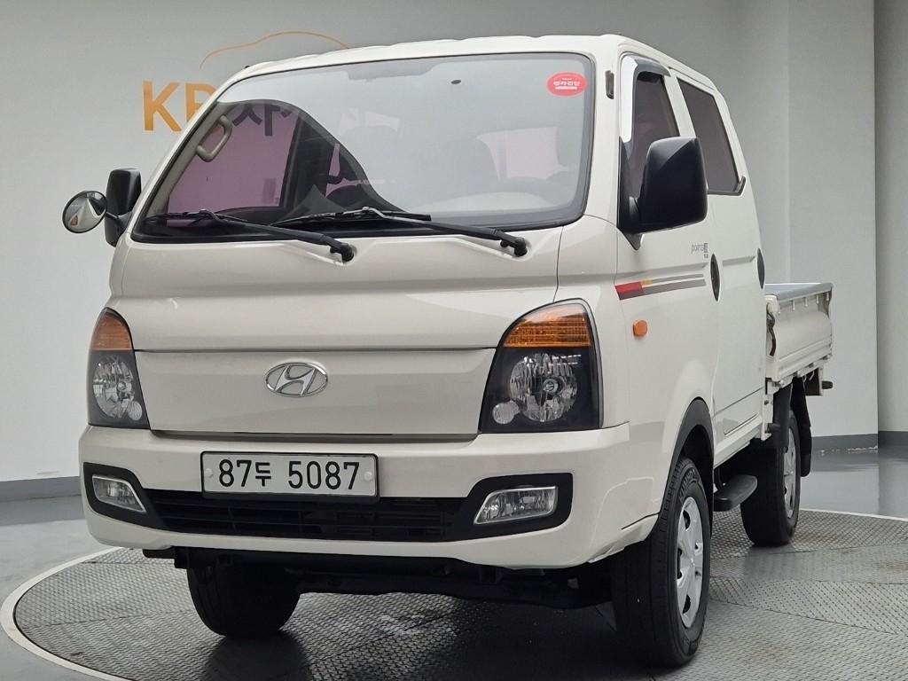 Hyundai Porter II Long Wheelbase Plus Long Wheelbase Double Cab 4WD