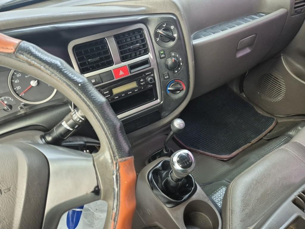 Hyundai Porter II Long Wheelbase Plus Long Wheelbase Double Cab 4WD 10