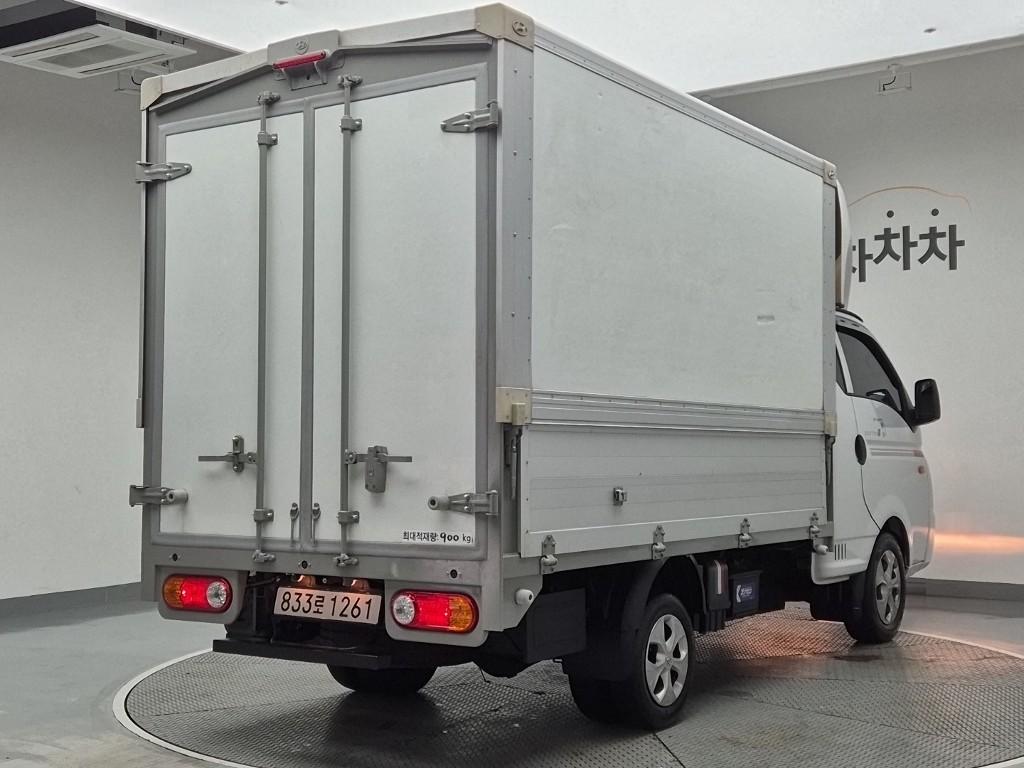 Hyundai Porter II Super Cab High Fixed Floor Long Wheelbase Super Cab 4