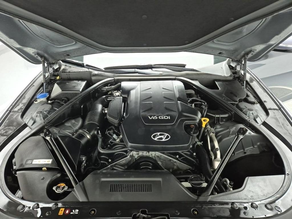 Hyundai Genesis 2016 photo 5
