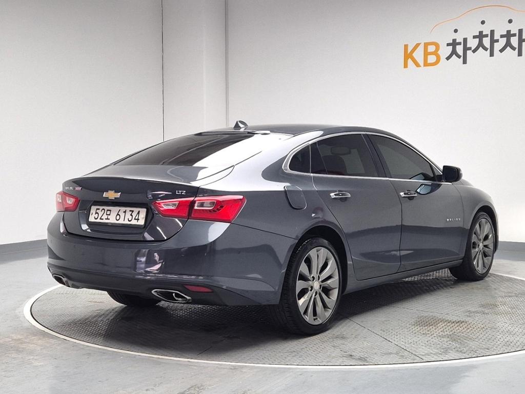 Chevrolet Malibu 2017 photo 3