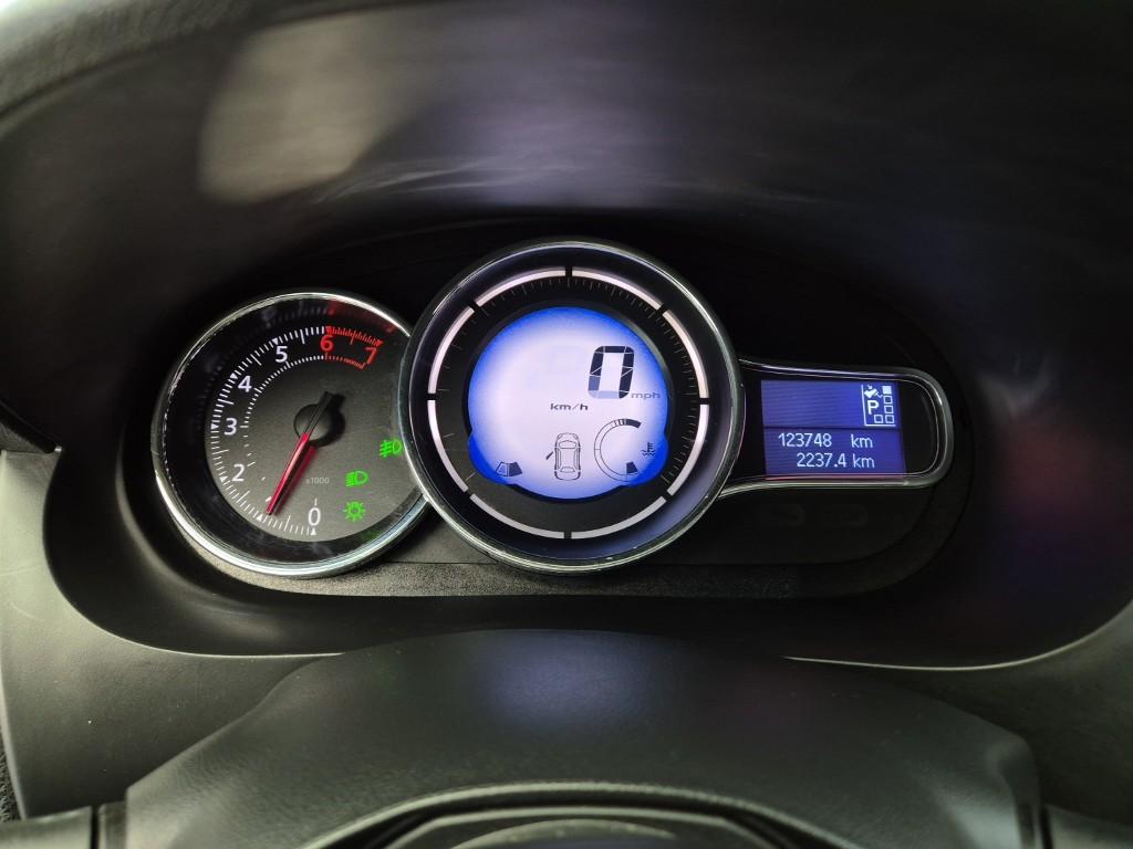 Renault SM3 Samsung New 1.6 Dual CVTC 7