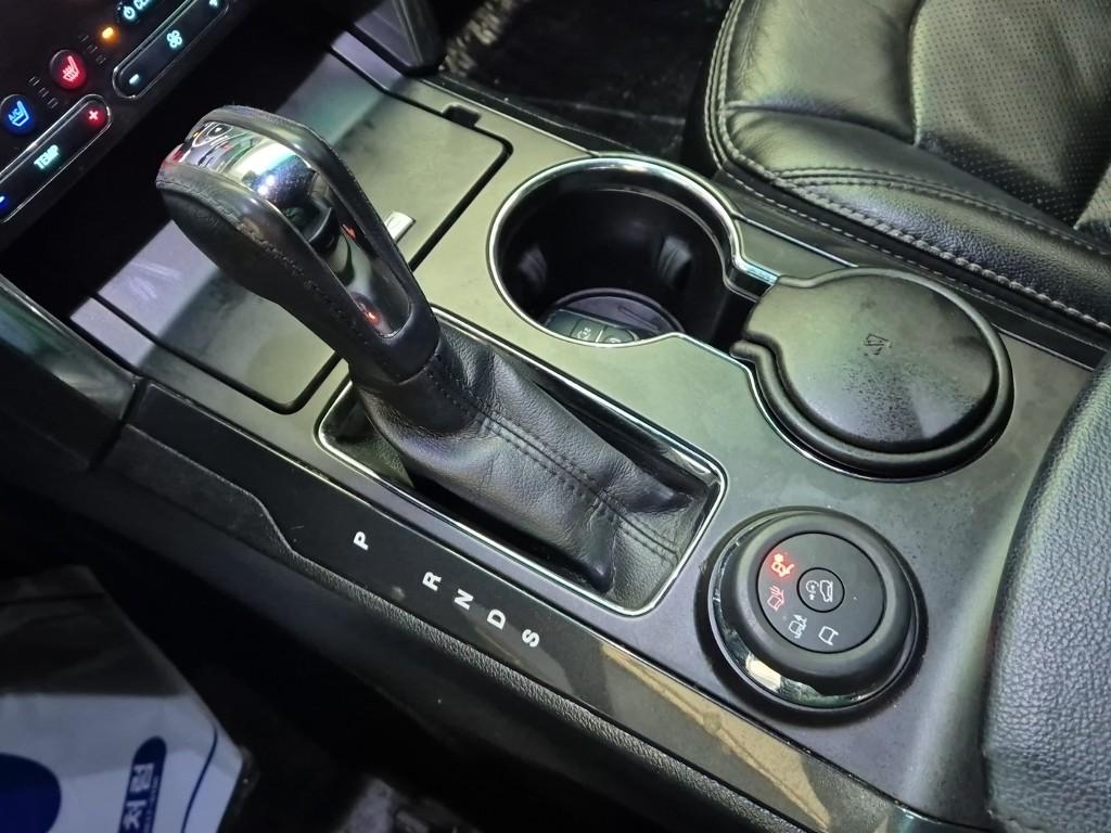 FORD Explorer (5th Generation) 2.3 AWD