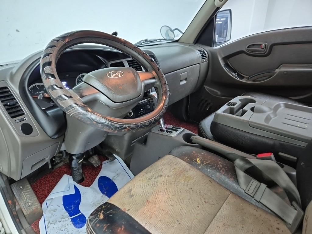 Hyundai Porter II Long Wheelbase Smart Long Wheelbase Super Cab 7