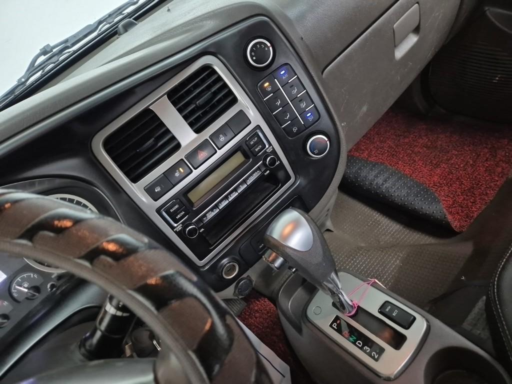 Hyundai Porter II Long Wheelbase Smart Long Wheelbase Super Cab 10