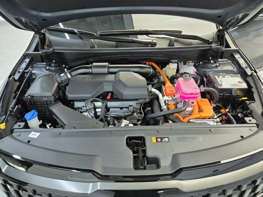 Kia Sportage The New Hybrid Signature X- Line 1.6 Turbo 2WD Hybrid — фото 5