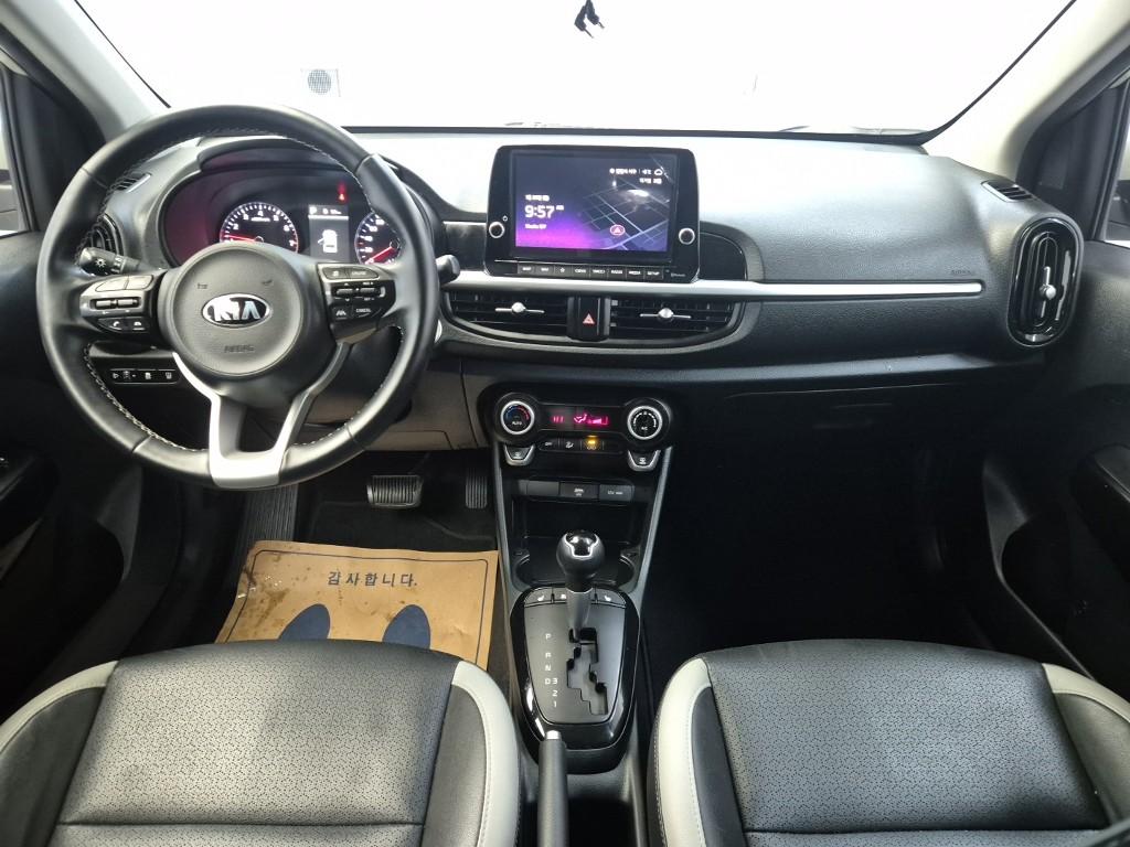Kia Morning Urban Signature Smart Stream G1.0 MPI 8