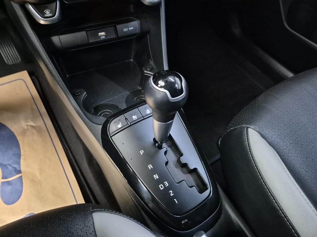 Kia Morning Urban Signature Smart Stream G1.0 MPI 9