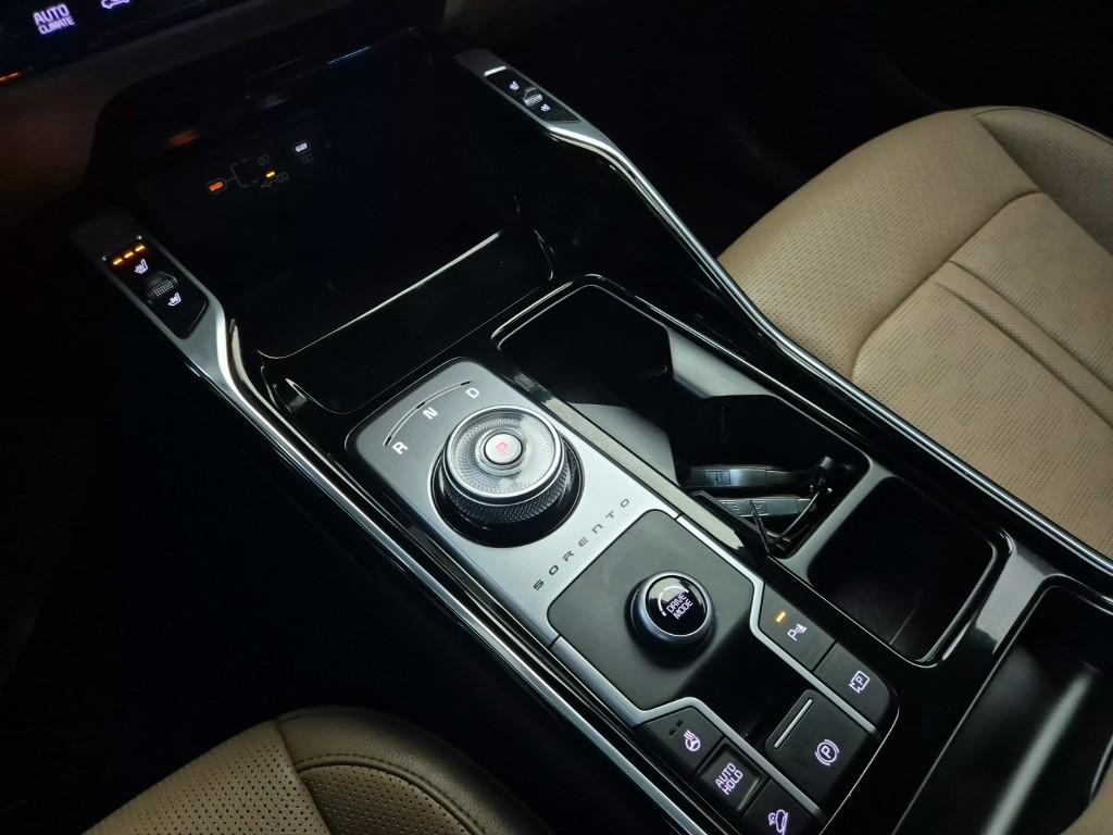 Kia Sorento Hybrid MQ4 Noblesse 1.6 HEV 2WD 9