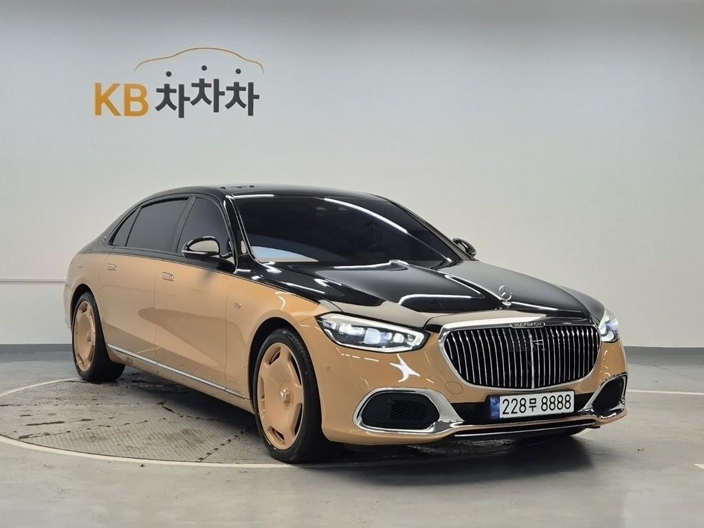 Maybach S-Class Virgil Abloh Edition S680 4 Matic 5