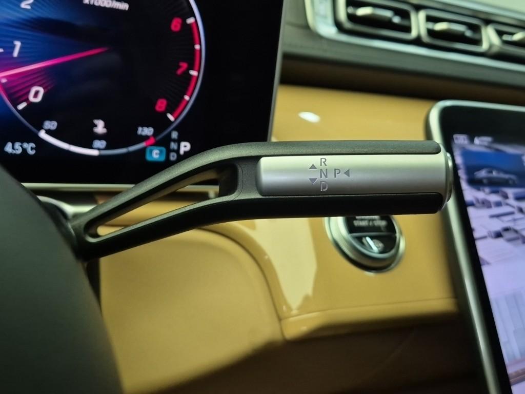 Maybach S-Class Virgil Abloh Edition S680 4 Matic 8