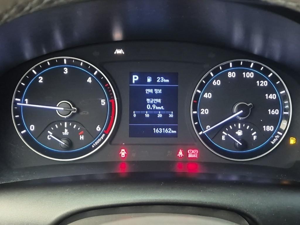 Hyundai Porter II Electric Wing body Long Wheelbase Super Cab 6