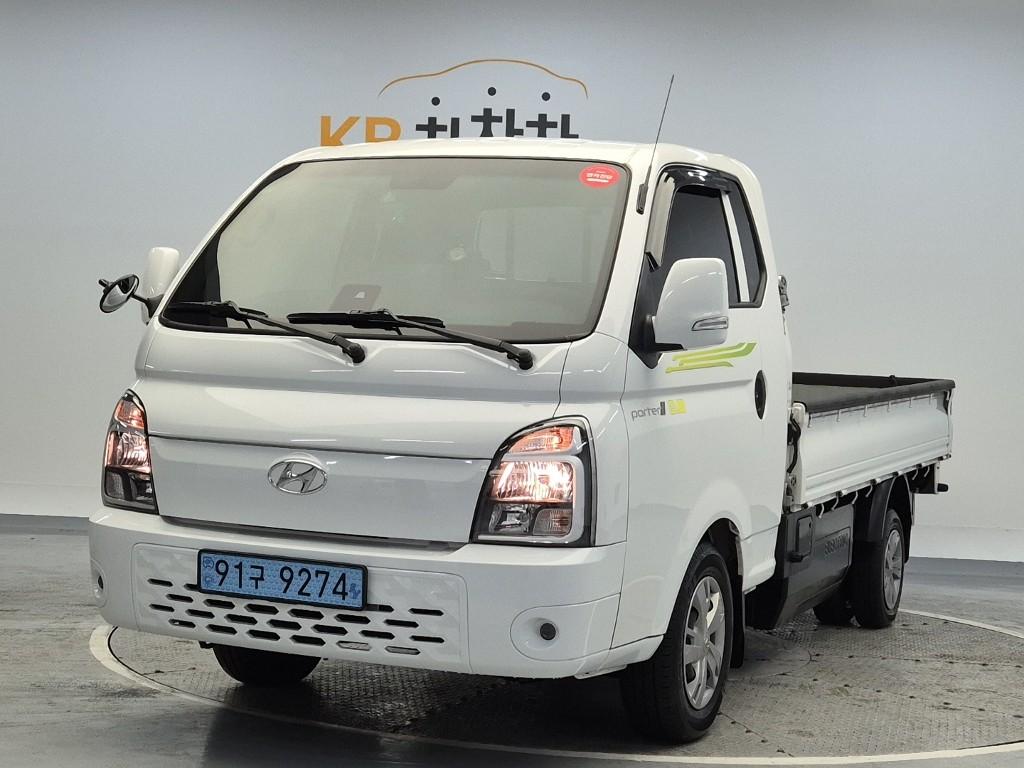 Hyundai Porter II Electric Premium Special Electric Cargo 2