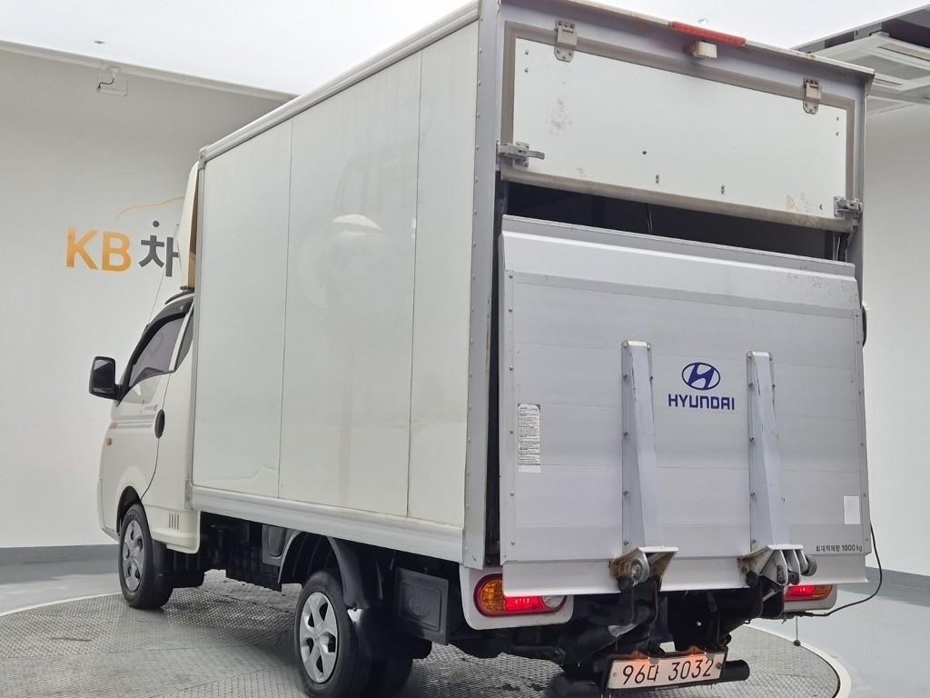 Hyundai Porter II Powergate Fixed Floor Powergate Super Cab 3