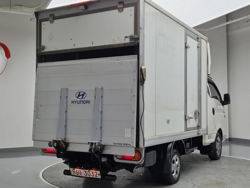 Hyundai Porter II Powergate Fixed Floor Powergate Super Cab 4