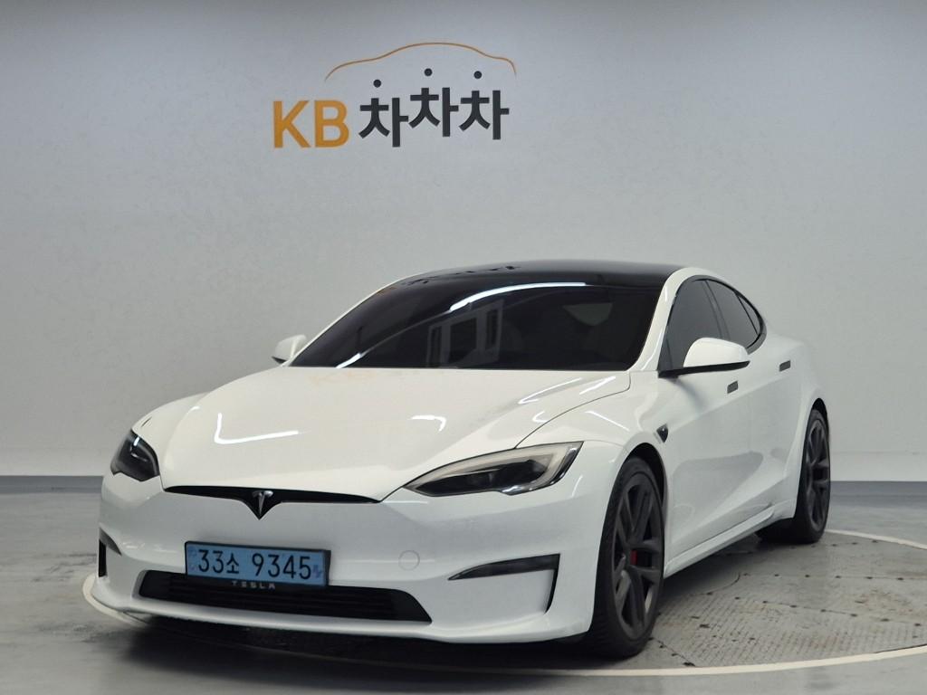 Tesla Model S AWD Plaid