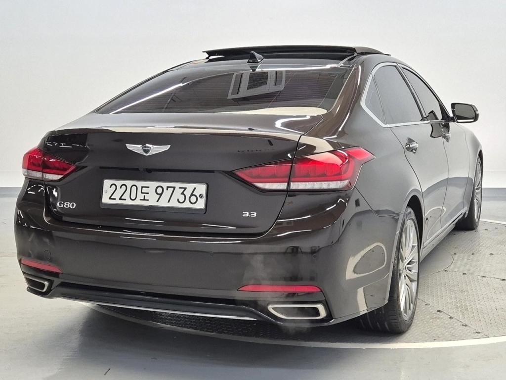 Genesis G80 2019 photo 3