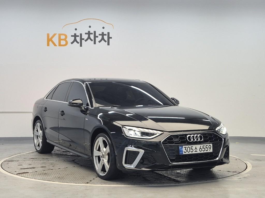 Audi A4 2022 photo 4