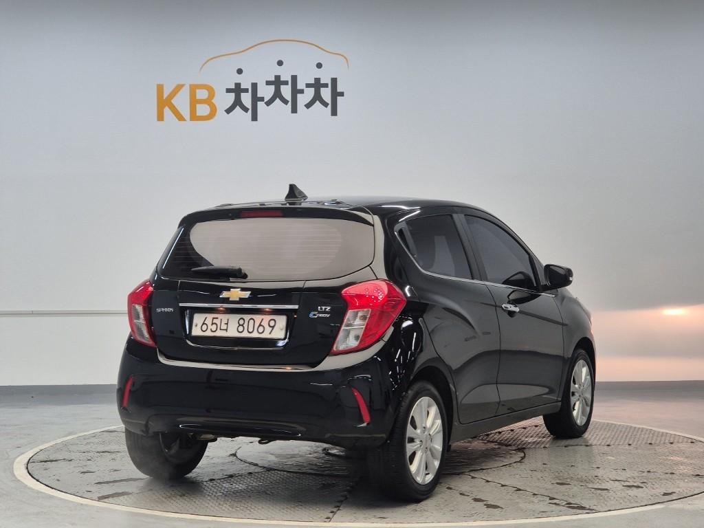 Chevrolet Spark 2018 photo 3
