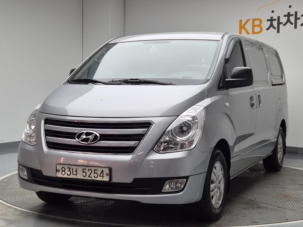 Hyundai Starex Grand Smart 2.5 VGT/ WGT 3 Van