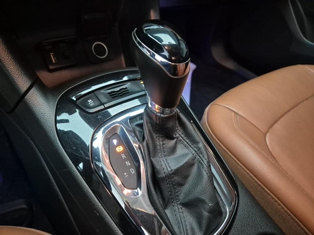 Chevrolet Cruze LTZ 1.4L Turbo Gasoline 9