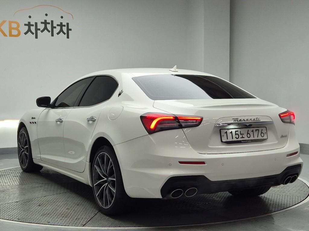 MASERATI Ghibli (3rd Generation) 3.0