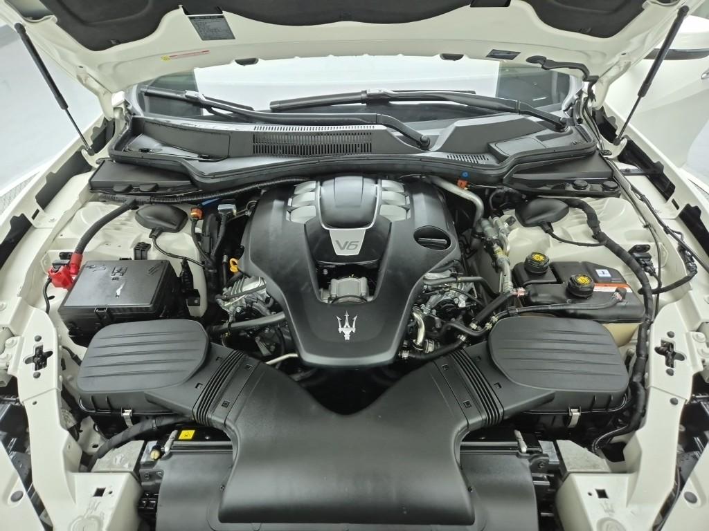 MASERATI Ghibli (3rd Generation) 3.0