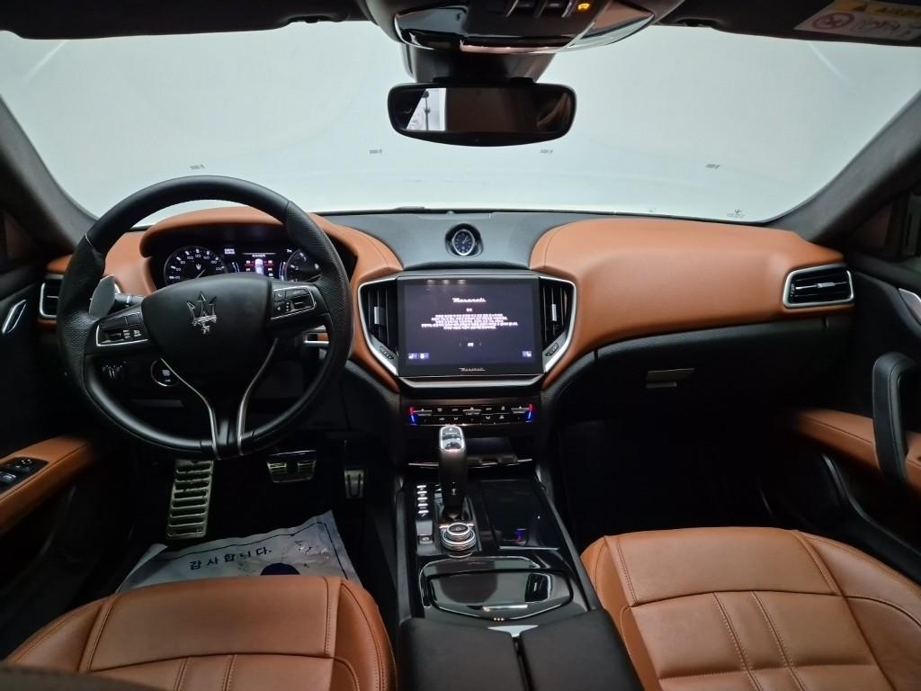 MASERATI Ghibli (3rd Generation) 3.0