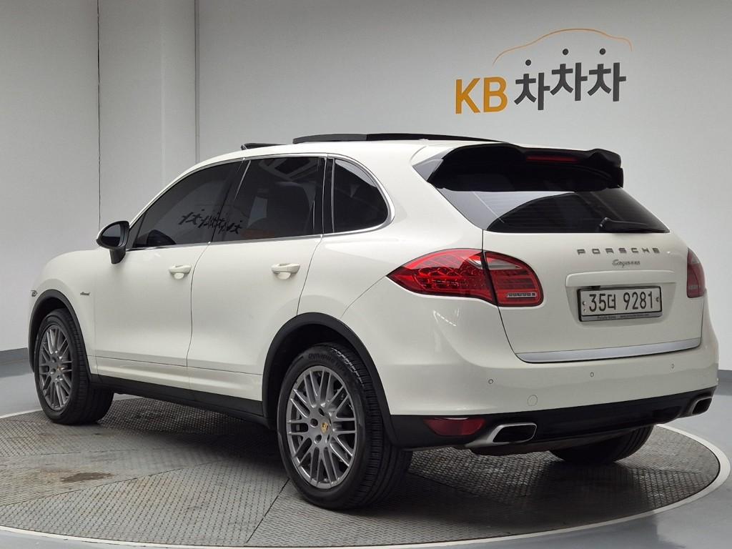 PORSCHE Cayenne (2nd Generation) Diesel 3.0