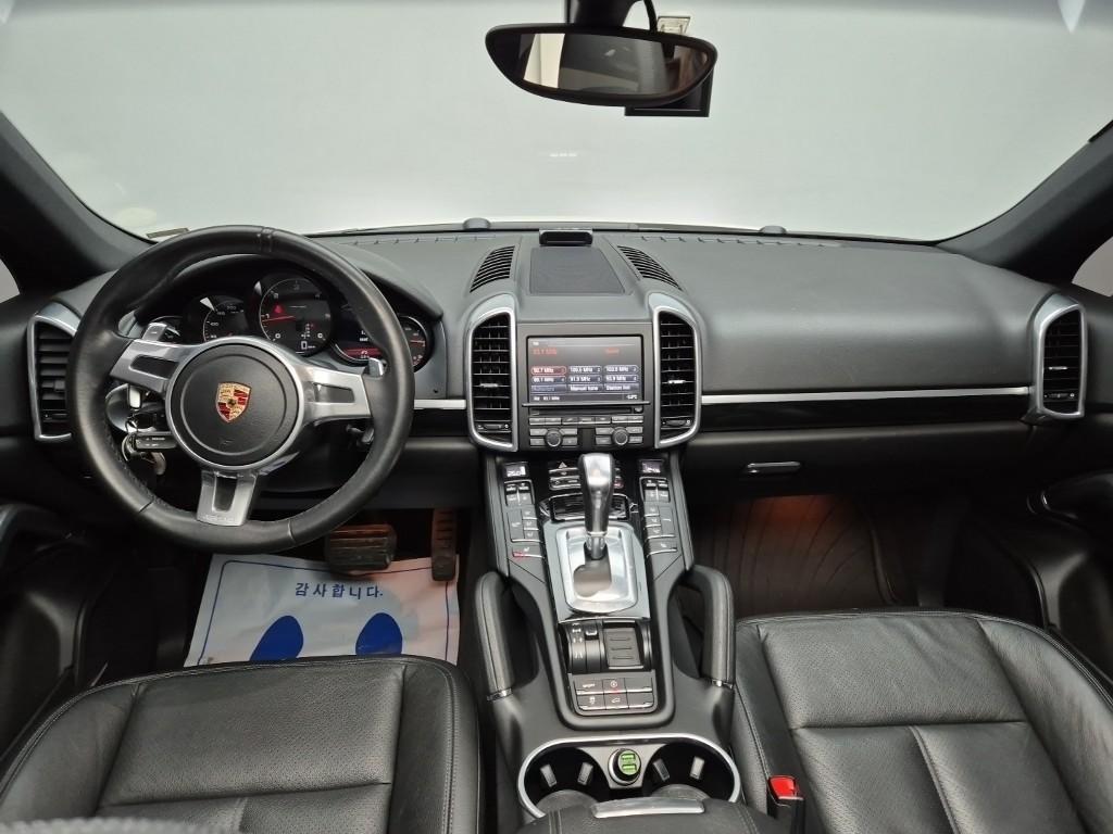 PORSCHE Cayenne (2nd Generation) Diesel 3.0