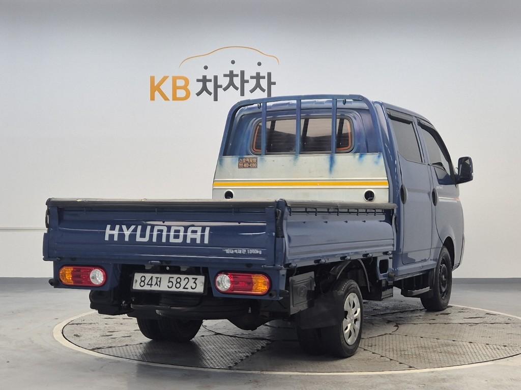 Hyundai Porter II Long Wheelbase Premium Long Wheelbase Double Cab 4