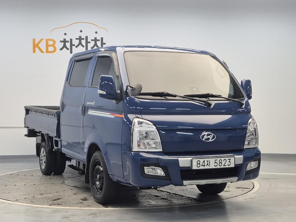 Hyundai Porter II Long Wheelbase Premium Long Wheelbase Double Cab 5