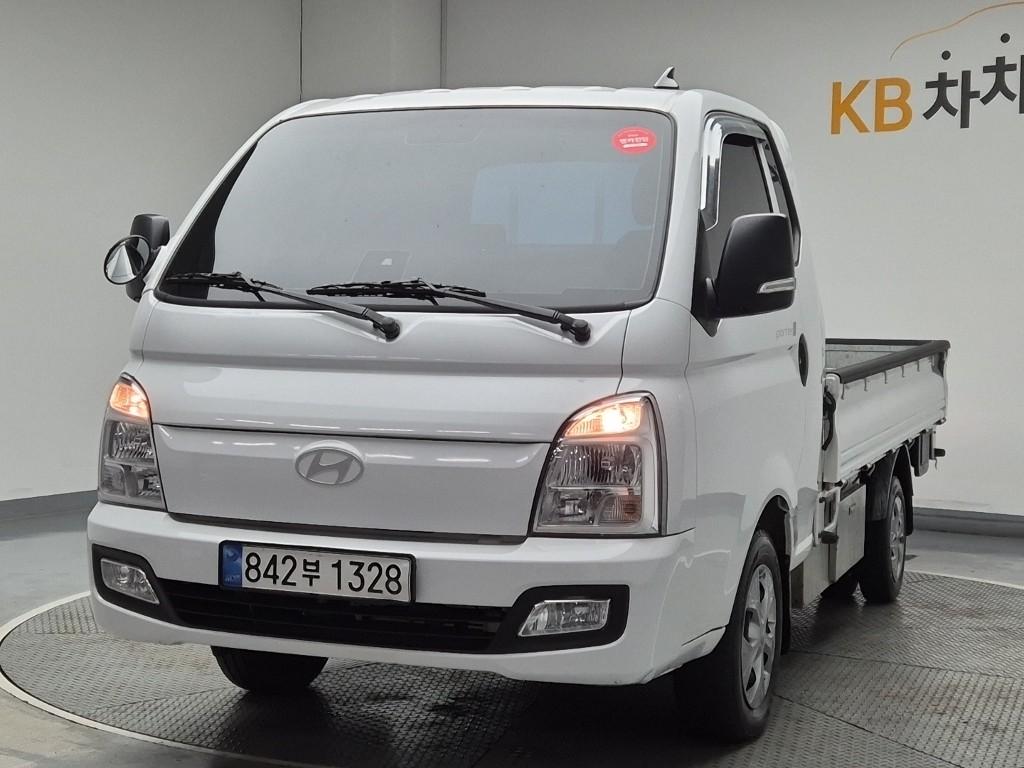 Hyundai Porter II Long Wheelbase Modern LPG 2.5 Turbo Long Wheelbase Super Cab 2